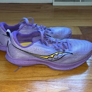 BRAND NEW Saucony Kinvara 13